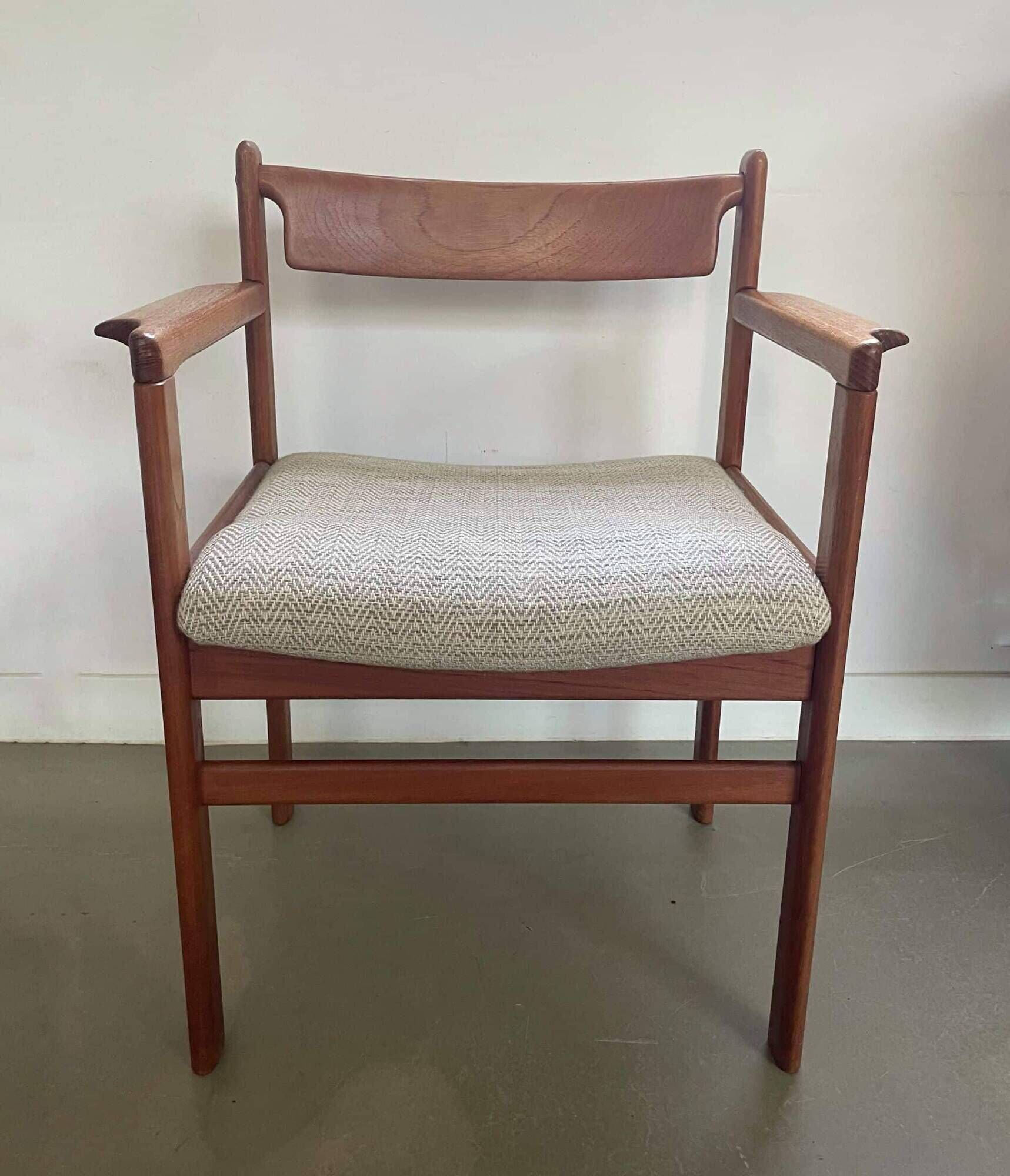 Set of wooden chairs, H.W. Klein for Bramin, Denmark, 1960s