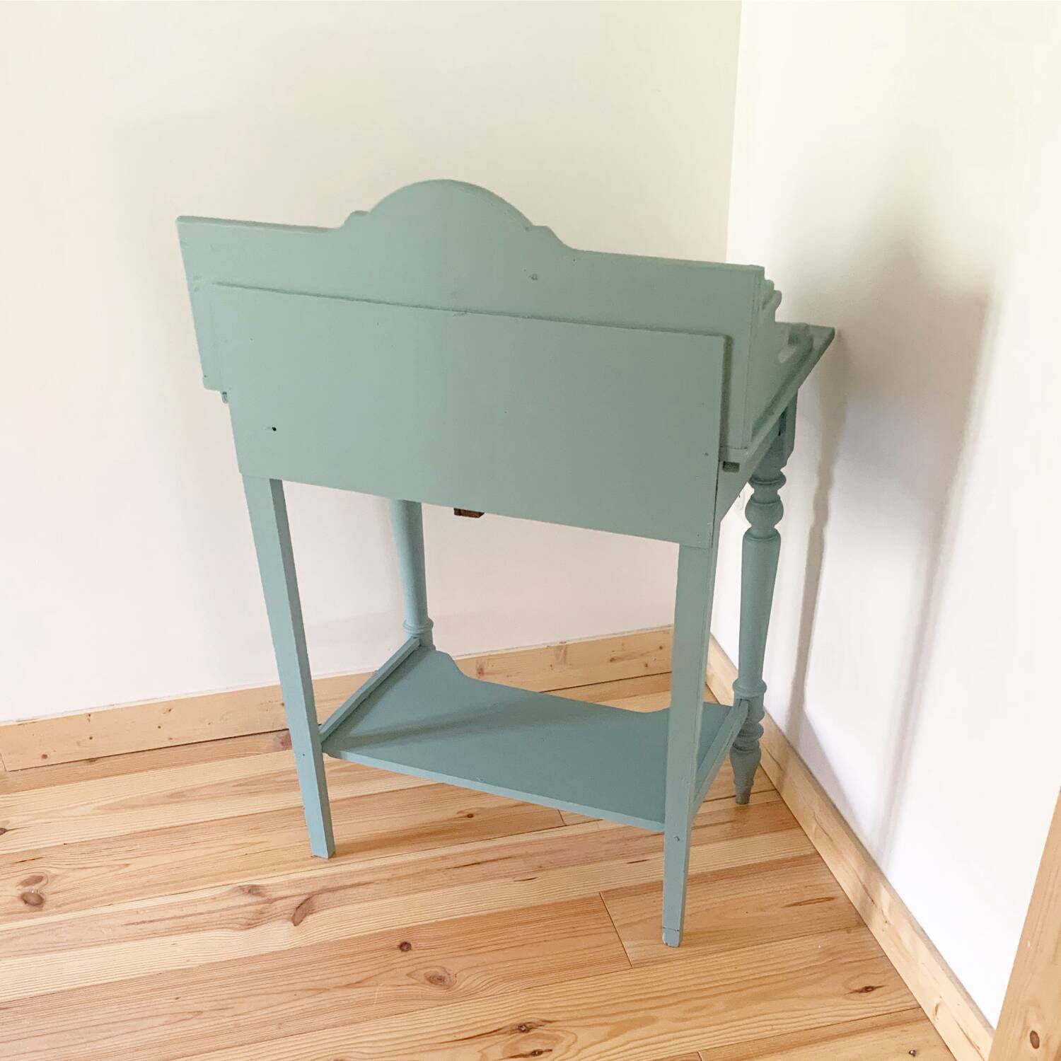 Vintage painted wood dressing table
