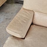 Salon vintage canapé et deux fauteuils