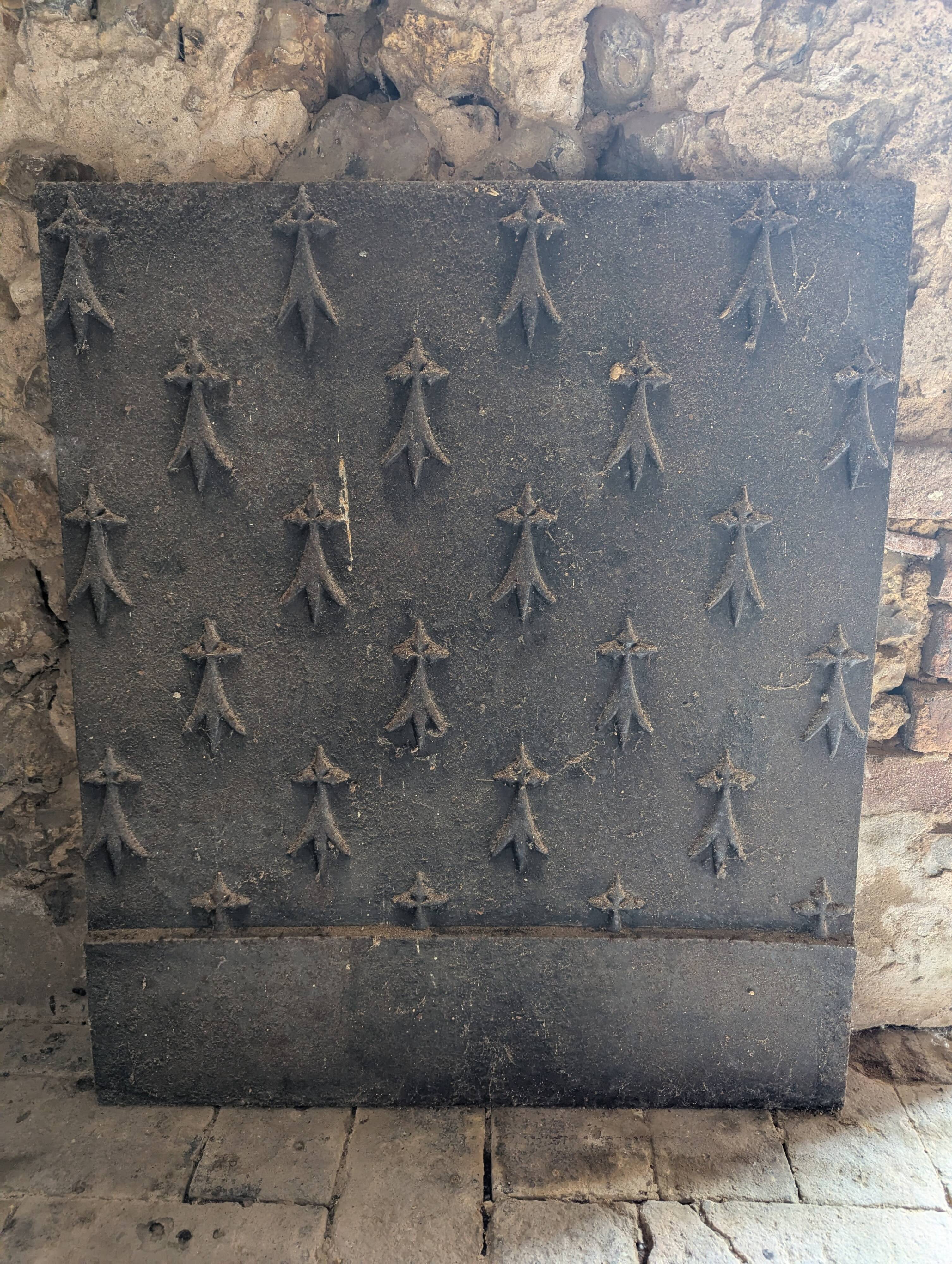 Antique Cast Iron Fireplace Plate – Breton Heraldic Motif