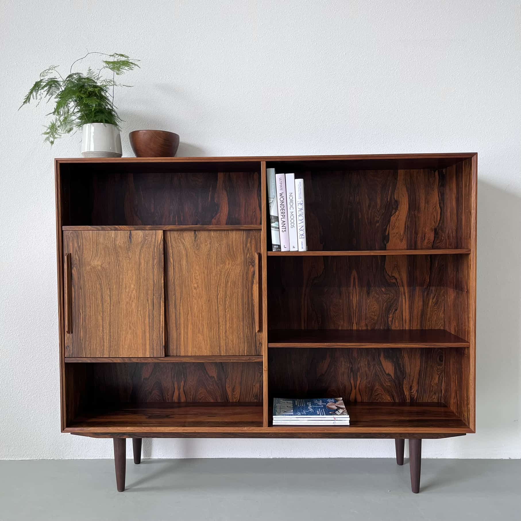 Danish cabinet in rosewood 60