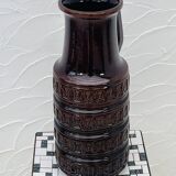Vase West Germany brown with geometric relief from the 1970s.