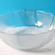 Salad Bowl Fleur, Vintage Decorative Clear Large Fruit Glass Bowl / Arcoroc