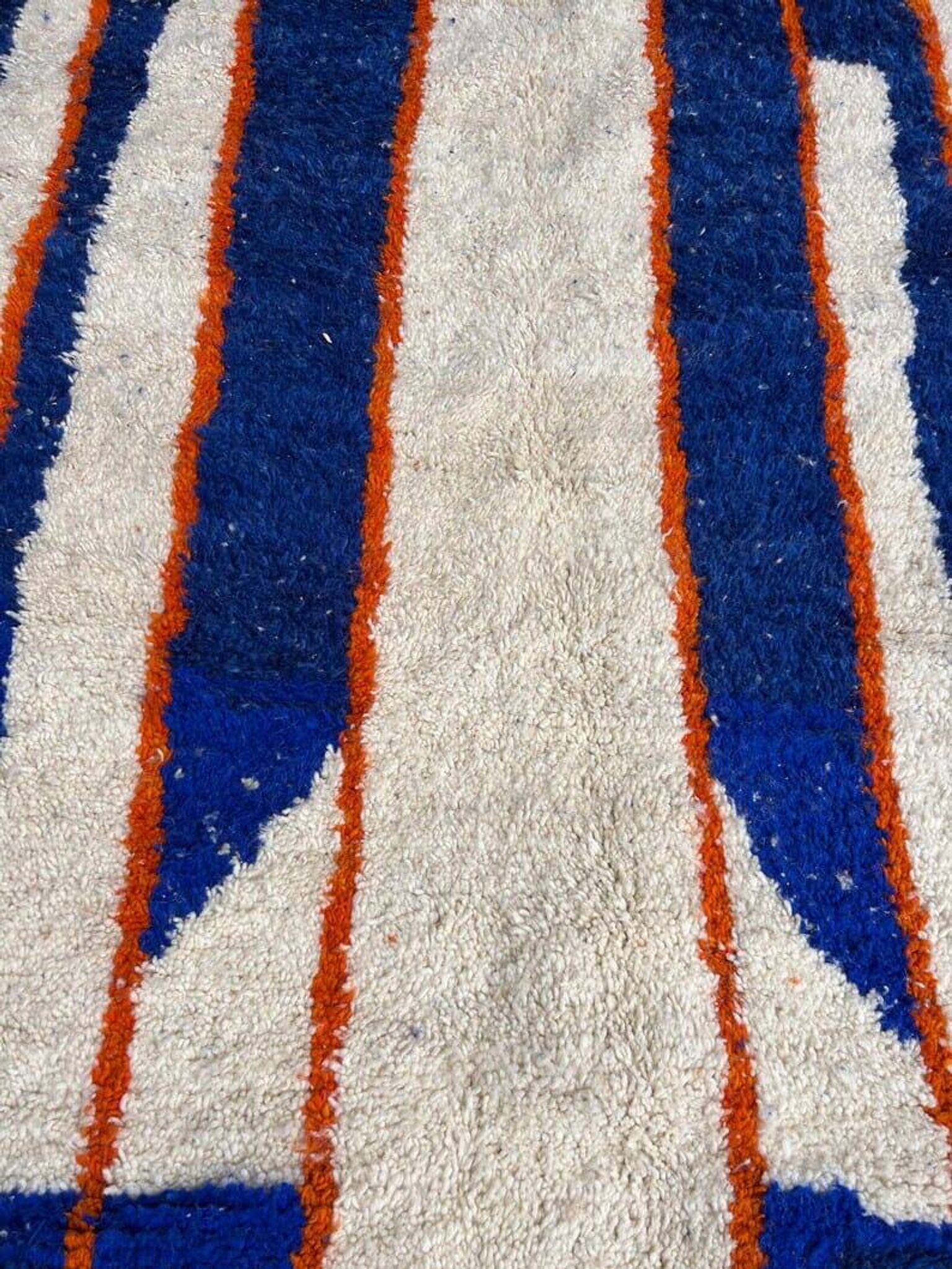 Handmade natural wool rug size 100 x 200 cm