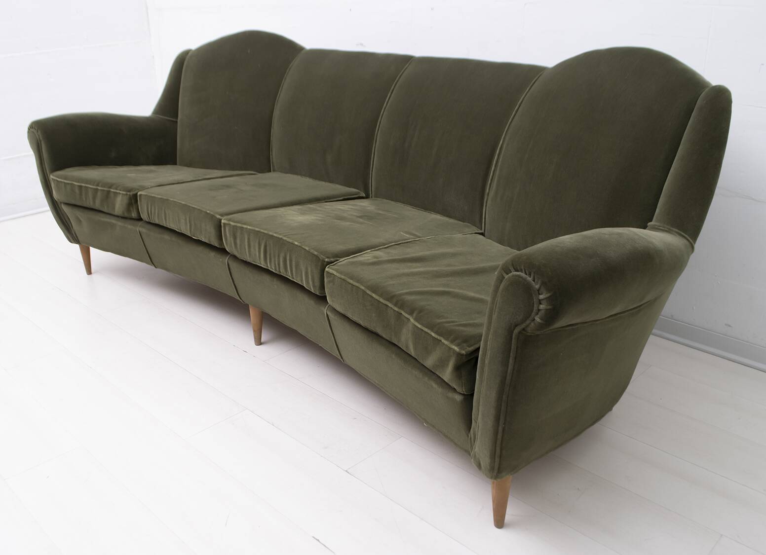 Mid-Century Modern Italian Velvet Curved Sofa, 1950s