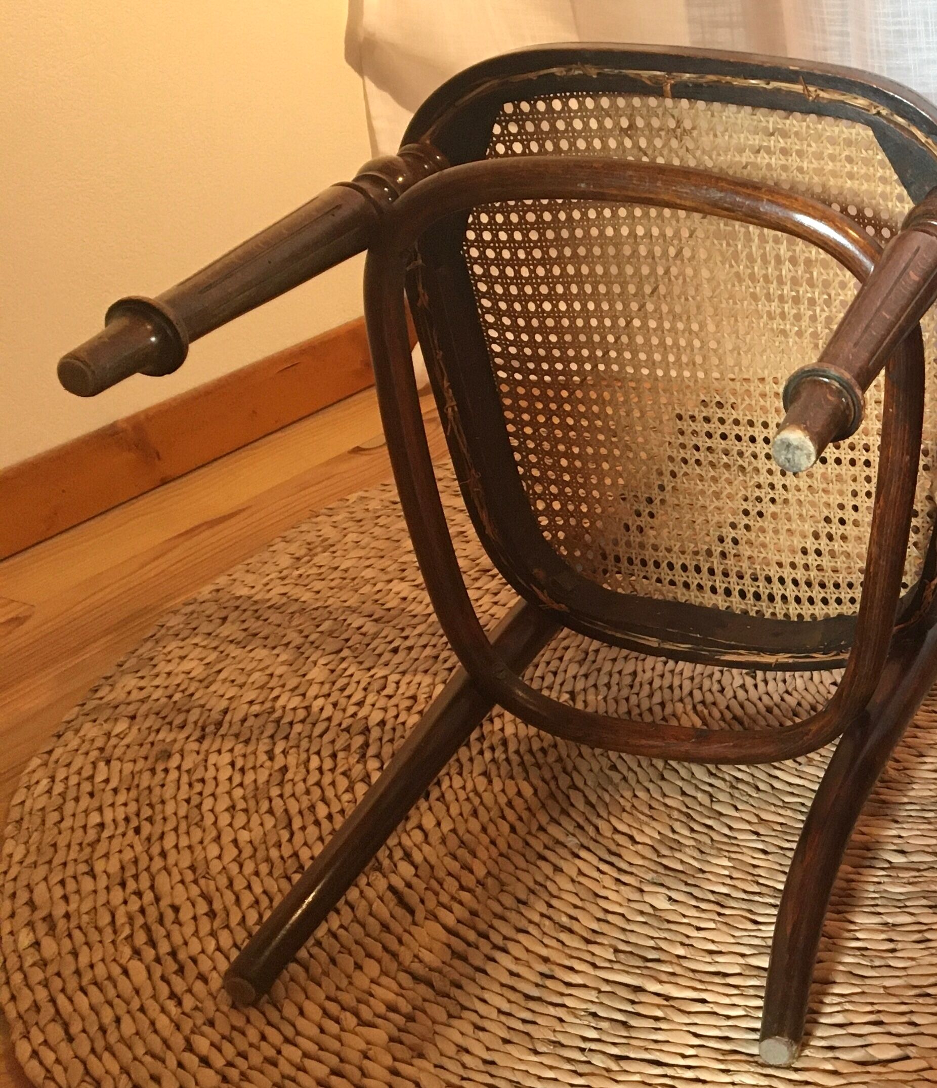 Fischel nanny chair at the beginning of the 20th century