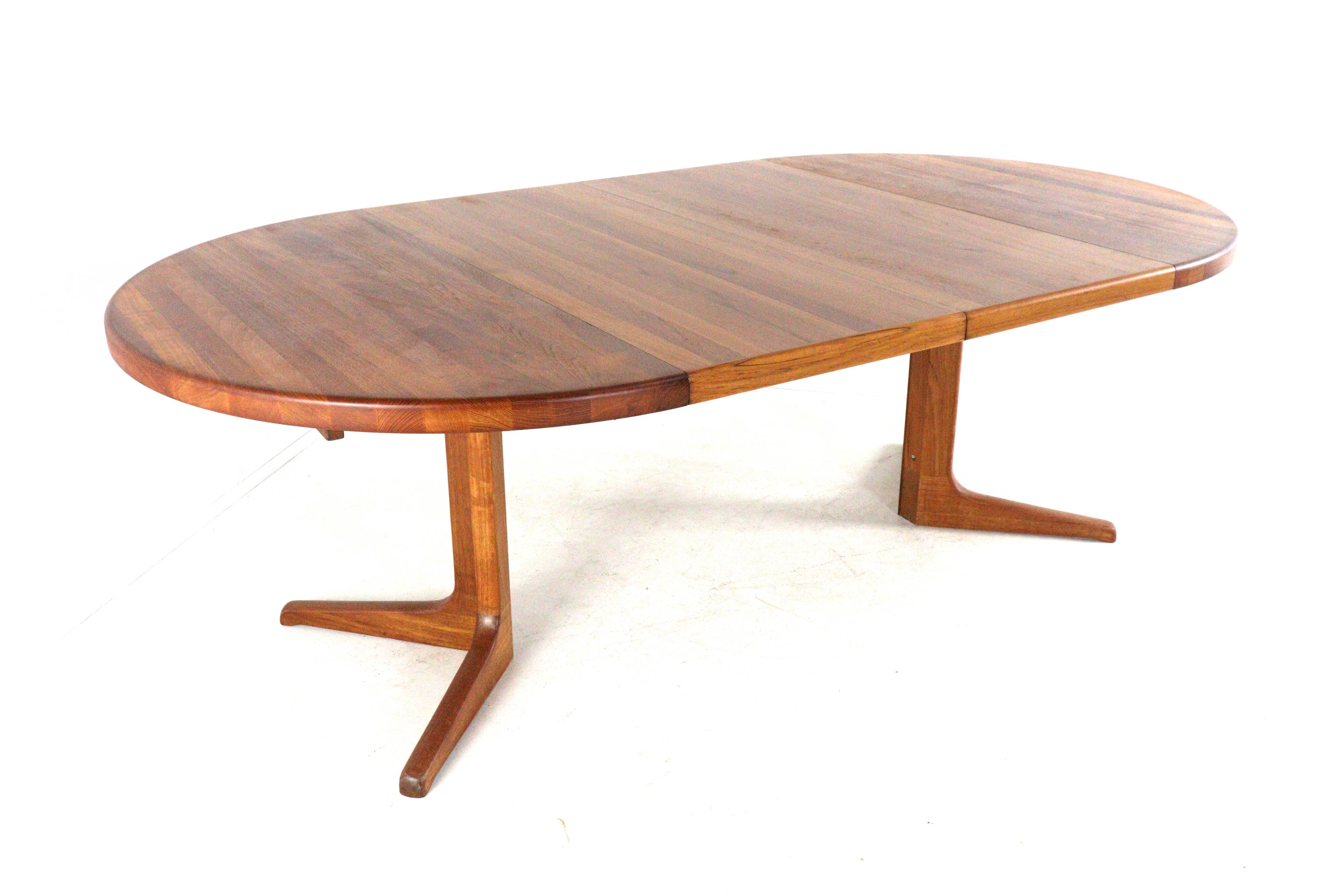 Table à manger extensible ronde 'Arden' 2x - teck - style mid-century moderne