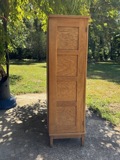 Elegant 1950s oak wardrobe
