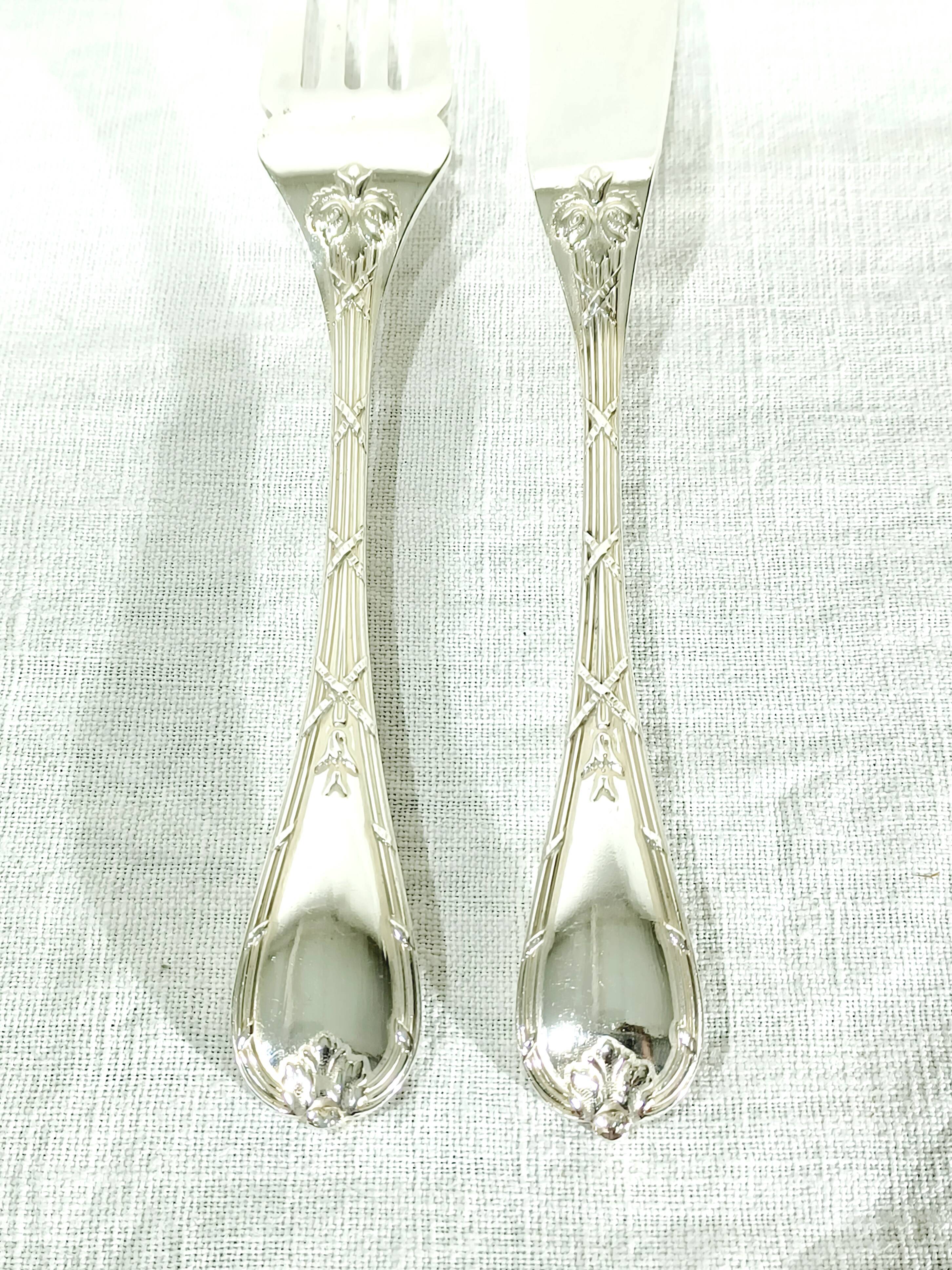 Christofle – 12-piece silver-plated fish cutlery set