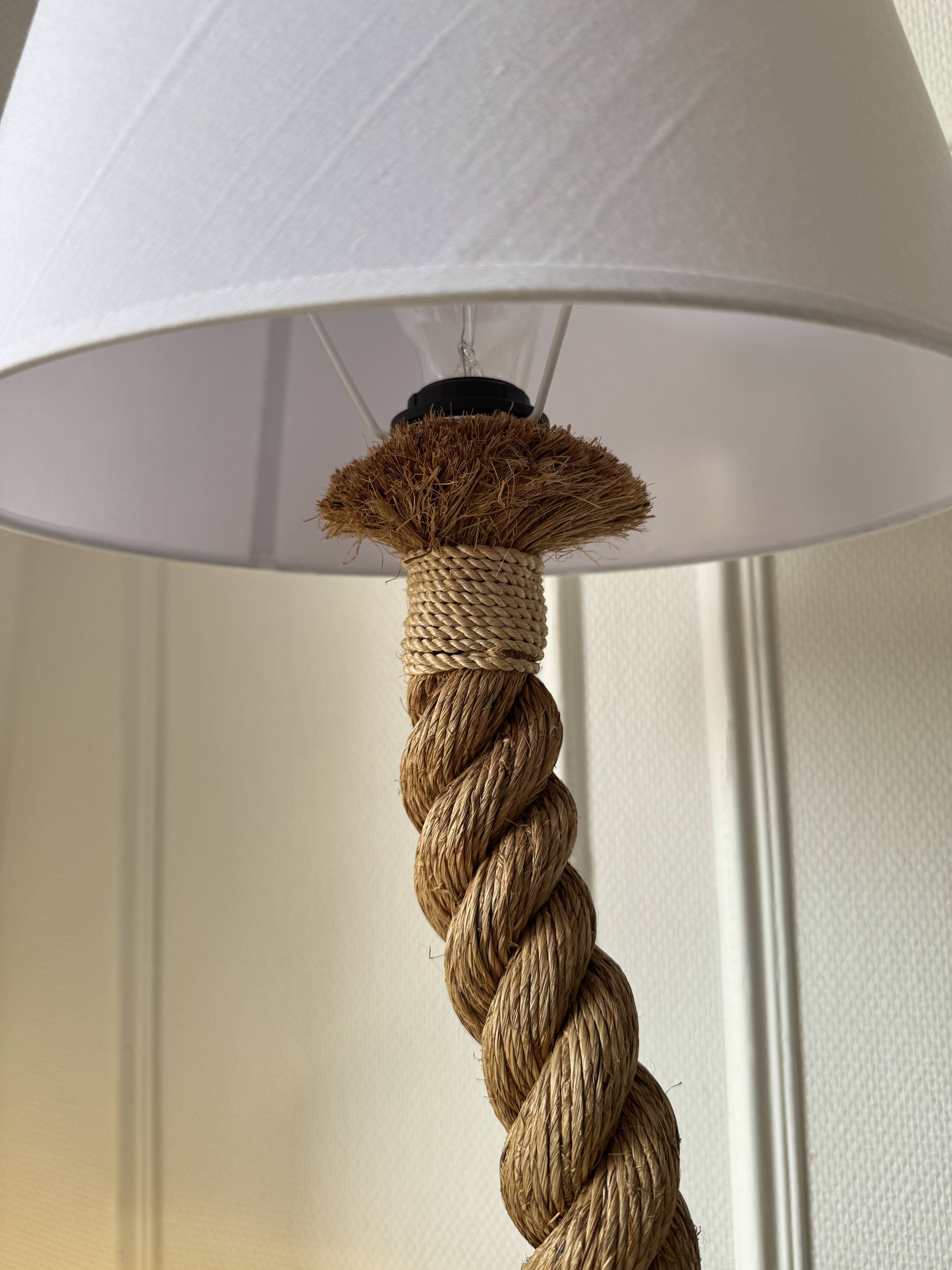 Audoux Minet rope lamp