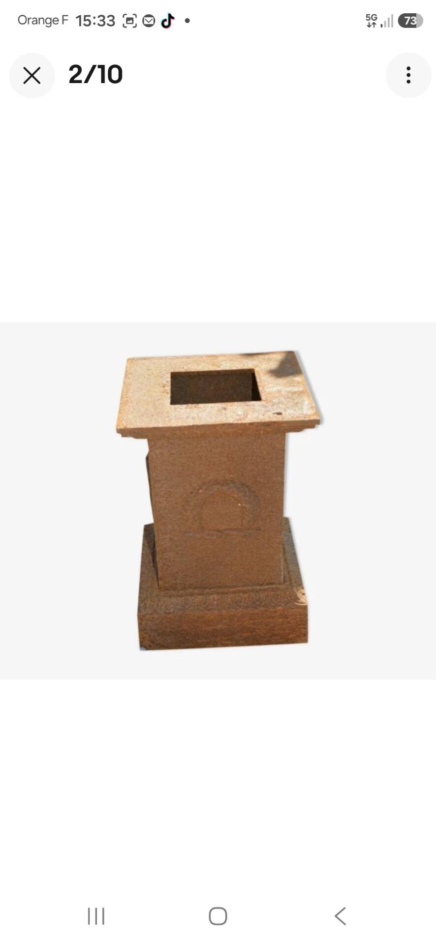 Pair of cast iron bases for statue for Medici.
