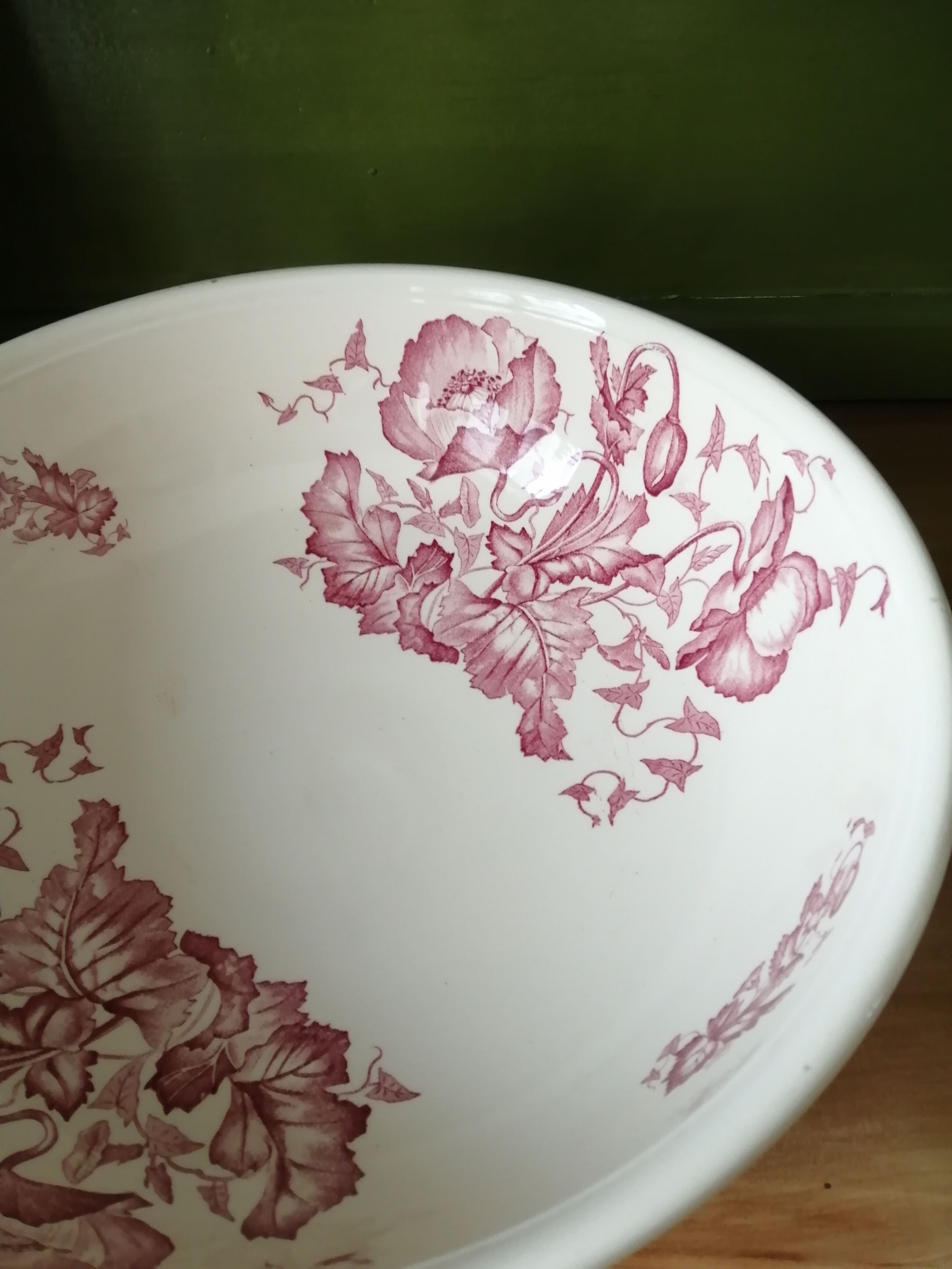 Longchamp toilet basin