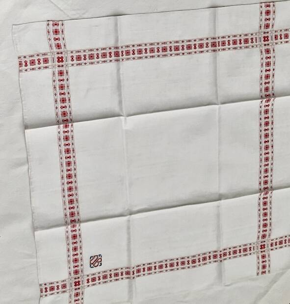 antique red and white table service "DB" tablecloth 1.55m x 2.20m and its 12 napkins