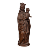 Vierge à l'Enfant de style néo-Gothique en résine patinée imitant le bois