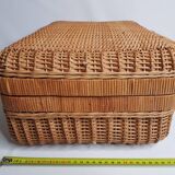 Mallette ou valisette en osier avec doublure en tissu vintage