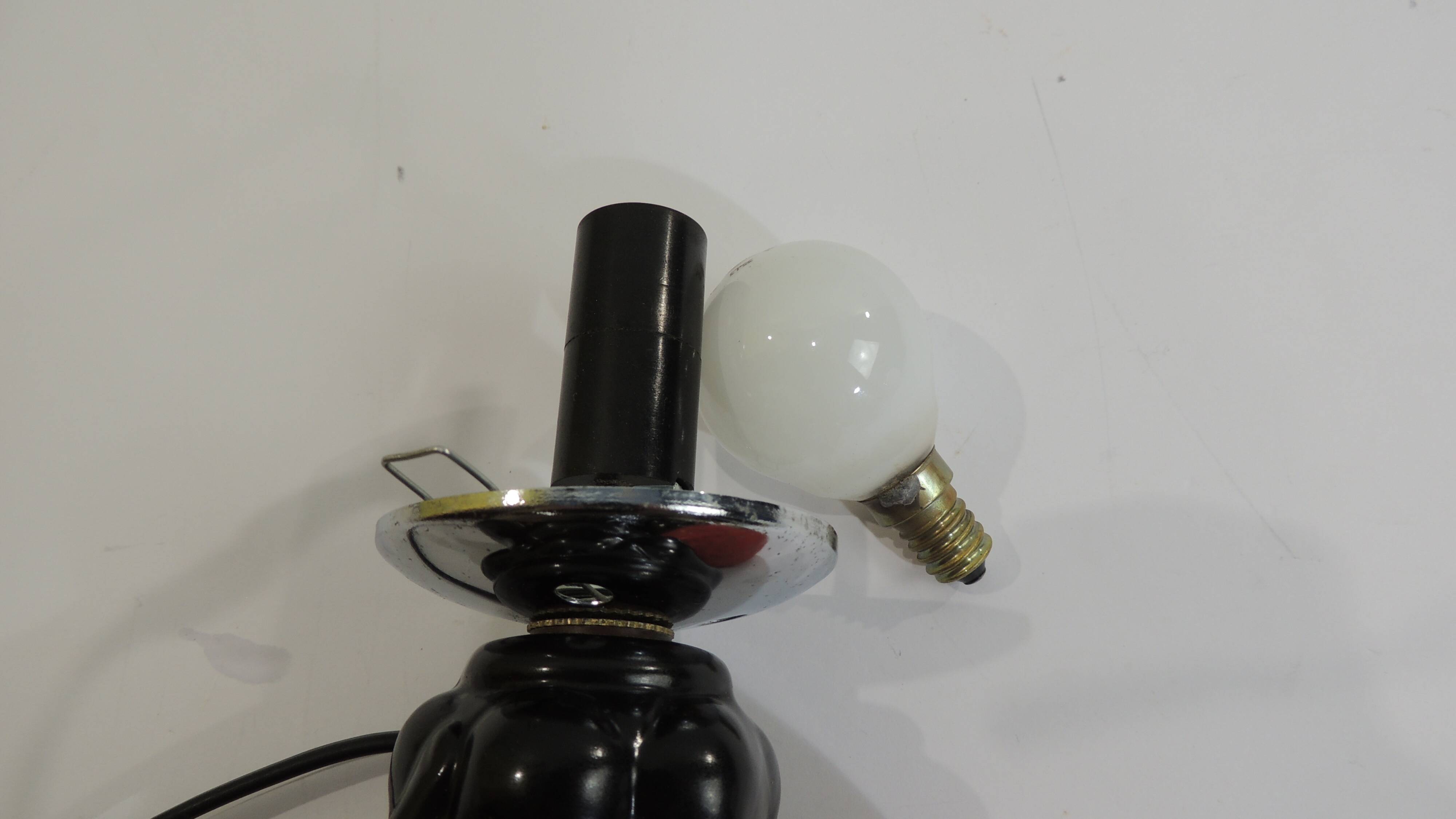 Vintage 1970s statue lamp – Black figurine in Art Deco style, opal ball.
