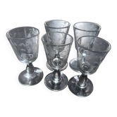 4 liqueur glasses