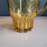 Pichet vintage en verre teinté jaune