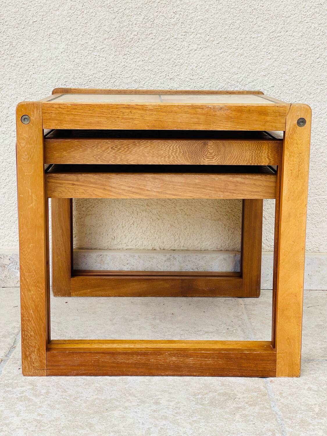 Vintage 1960 nesting coffee table