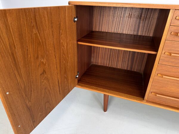 Enfilade danoise vintage des années 1960.