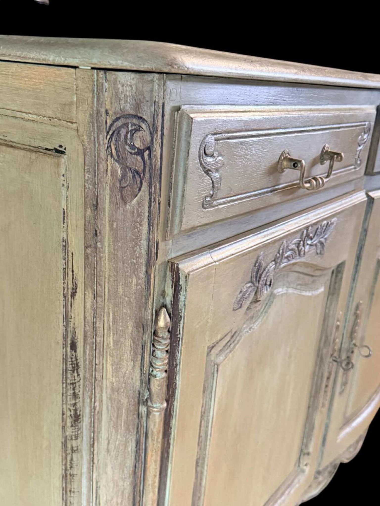 Buffet Louis XV