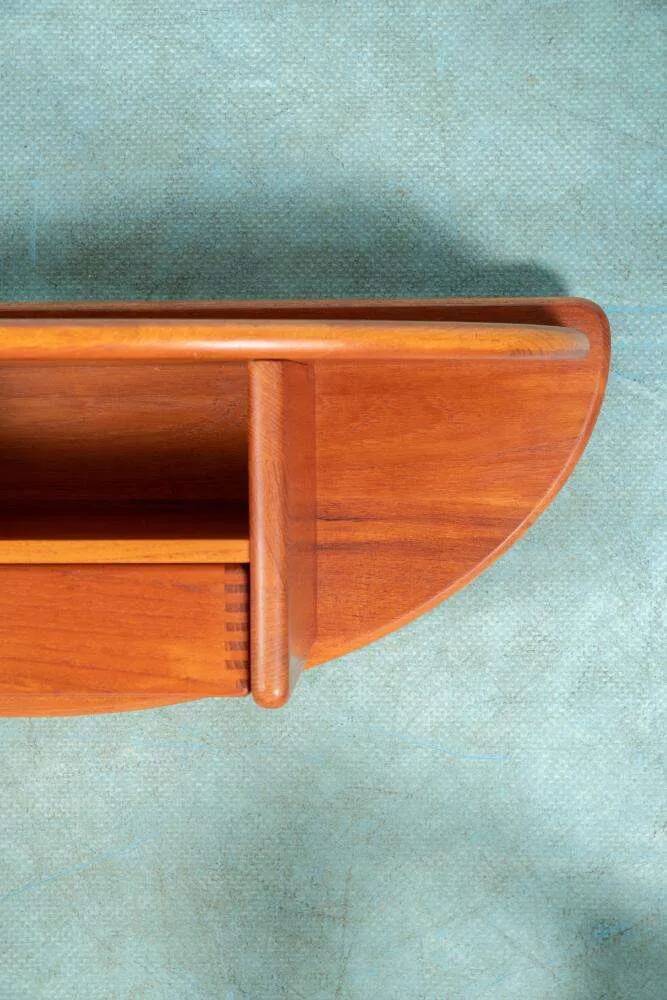 Danish design wall console in teak, Kai Kristiansen