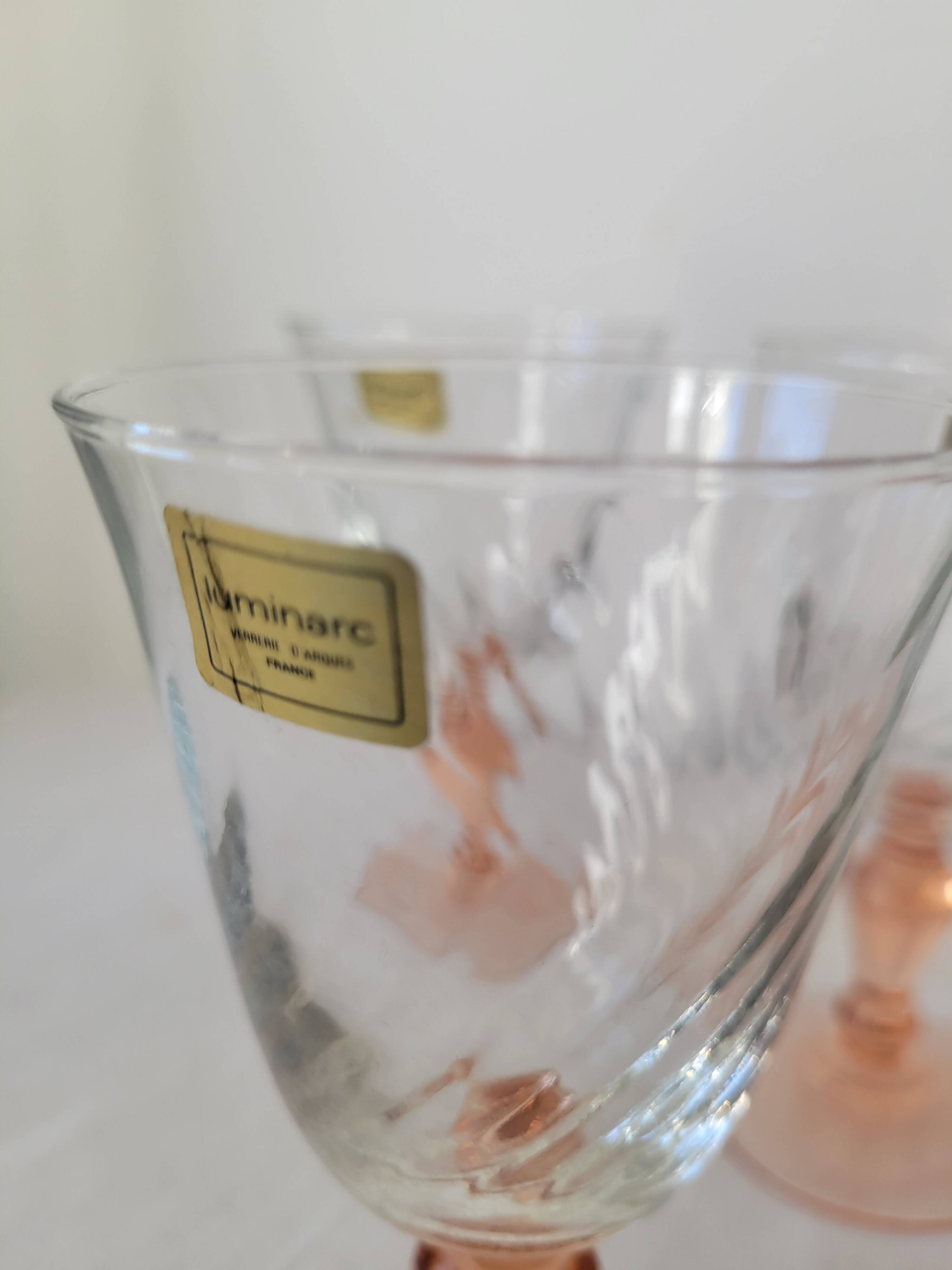 Set of 4 Rosaline Luminarc wine glasses