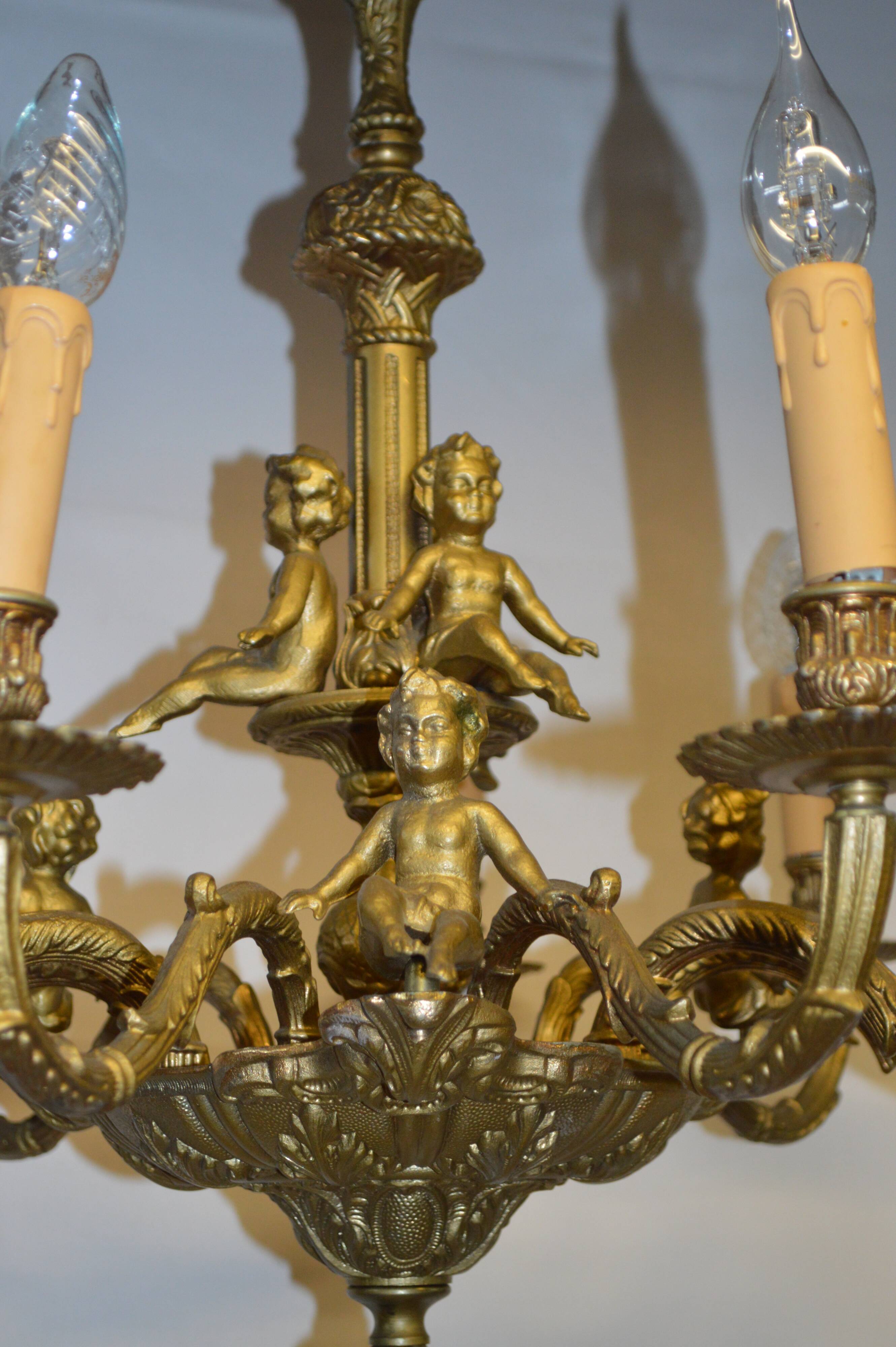 Louis XV style chandelier in bronze