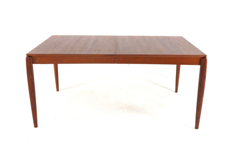 XL extendable rectangular dining table in teak by H.W. Klein for Bramin