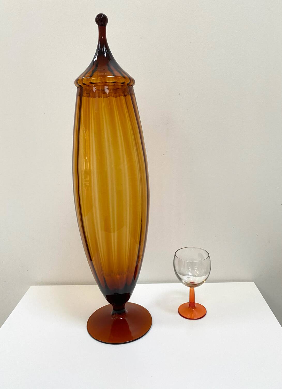 Large XL candy jar Empoli Italy in amber blown glass - 1960s