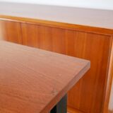 Bureau scandinave en placage chêne métal noir, Design Moderniste, 1960