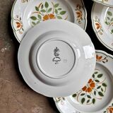 6 glazed earthenware soup plates