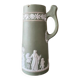 pichet  en jaspe vert Wedgwood 1878 décor Antiquité