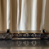 3 accessoires de cheminée en bronze doré 2 chenets et 1 barre de foyer