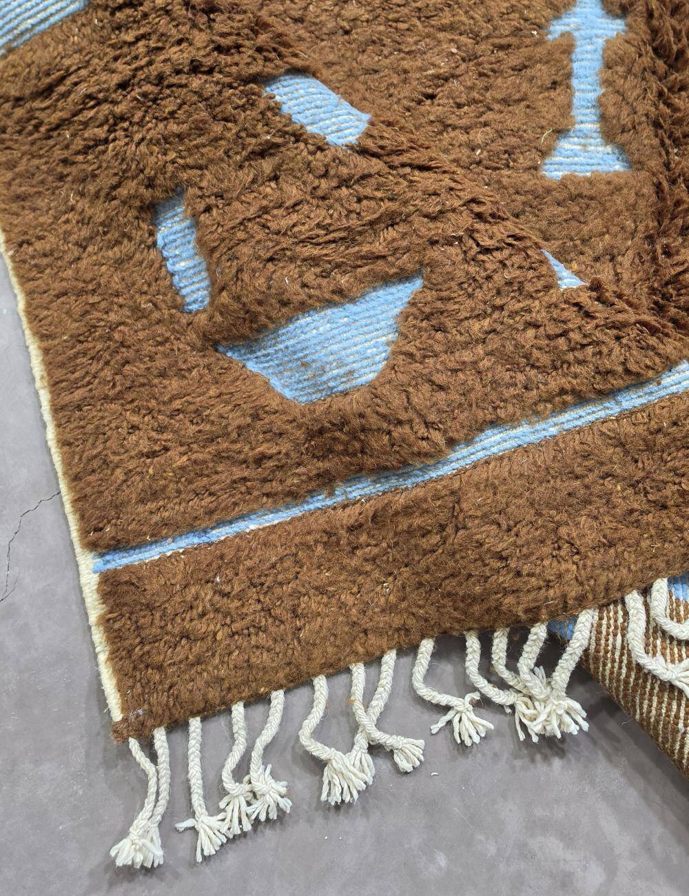 Moroccan Rug Brown Chocolate - 240 x 220 cm