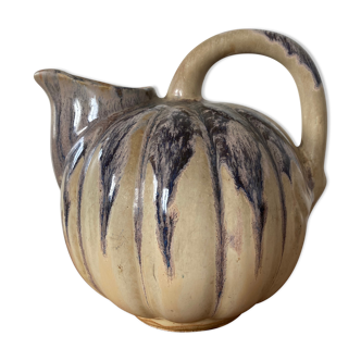 Ceramic ball pitcher