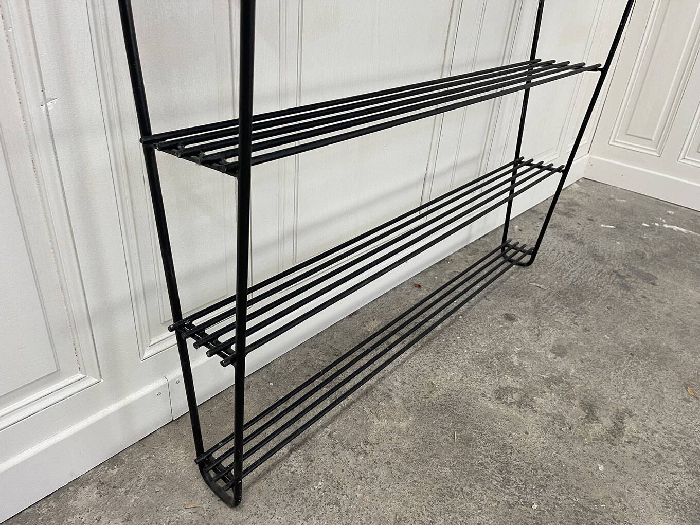 Vintage shelf in metal and wood