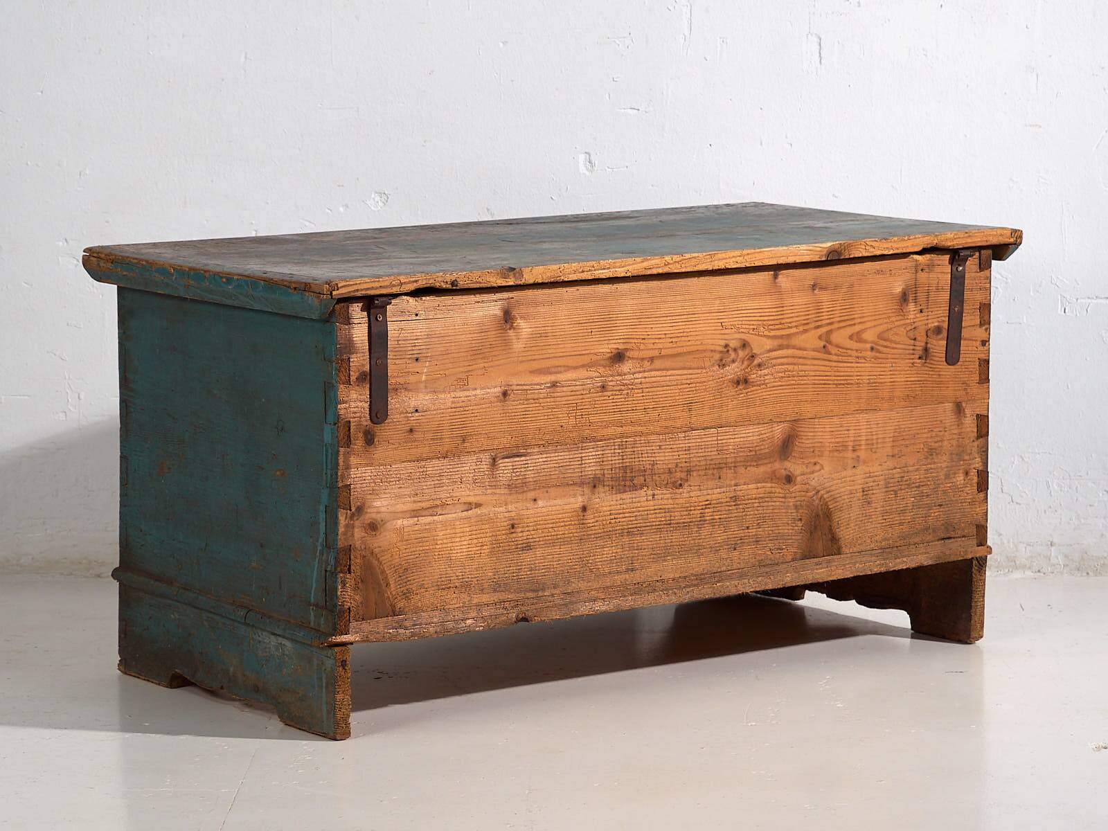 Antique turquoise green patinated chest (1935) #10