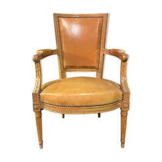 Fauteuil de style louis xvi