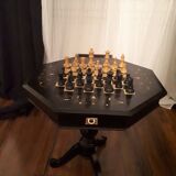 Octagonal chess table marquetry