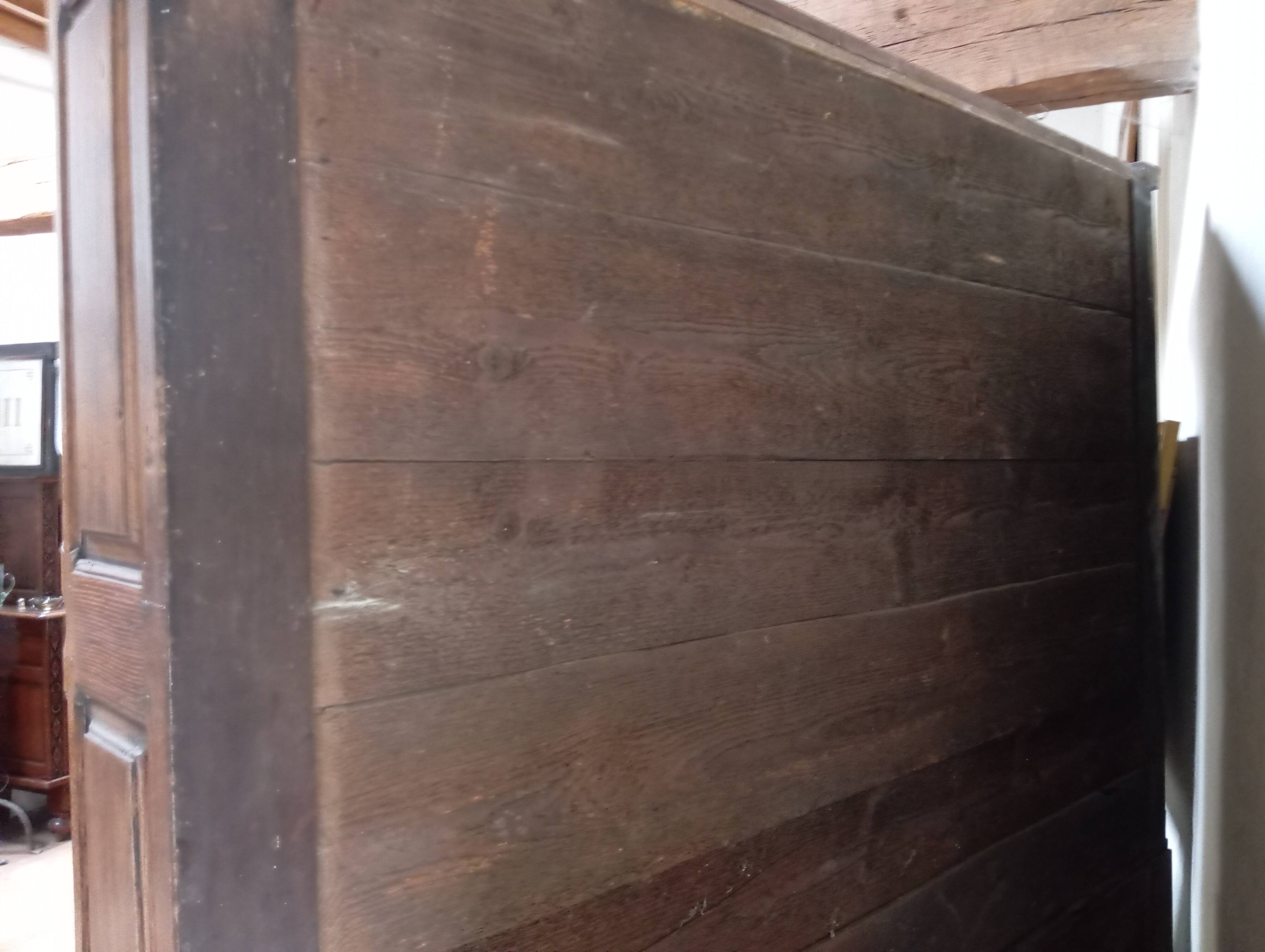 18th century oak three-door dresser