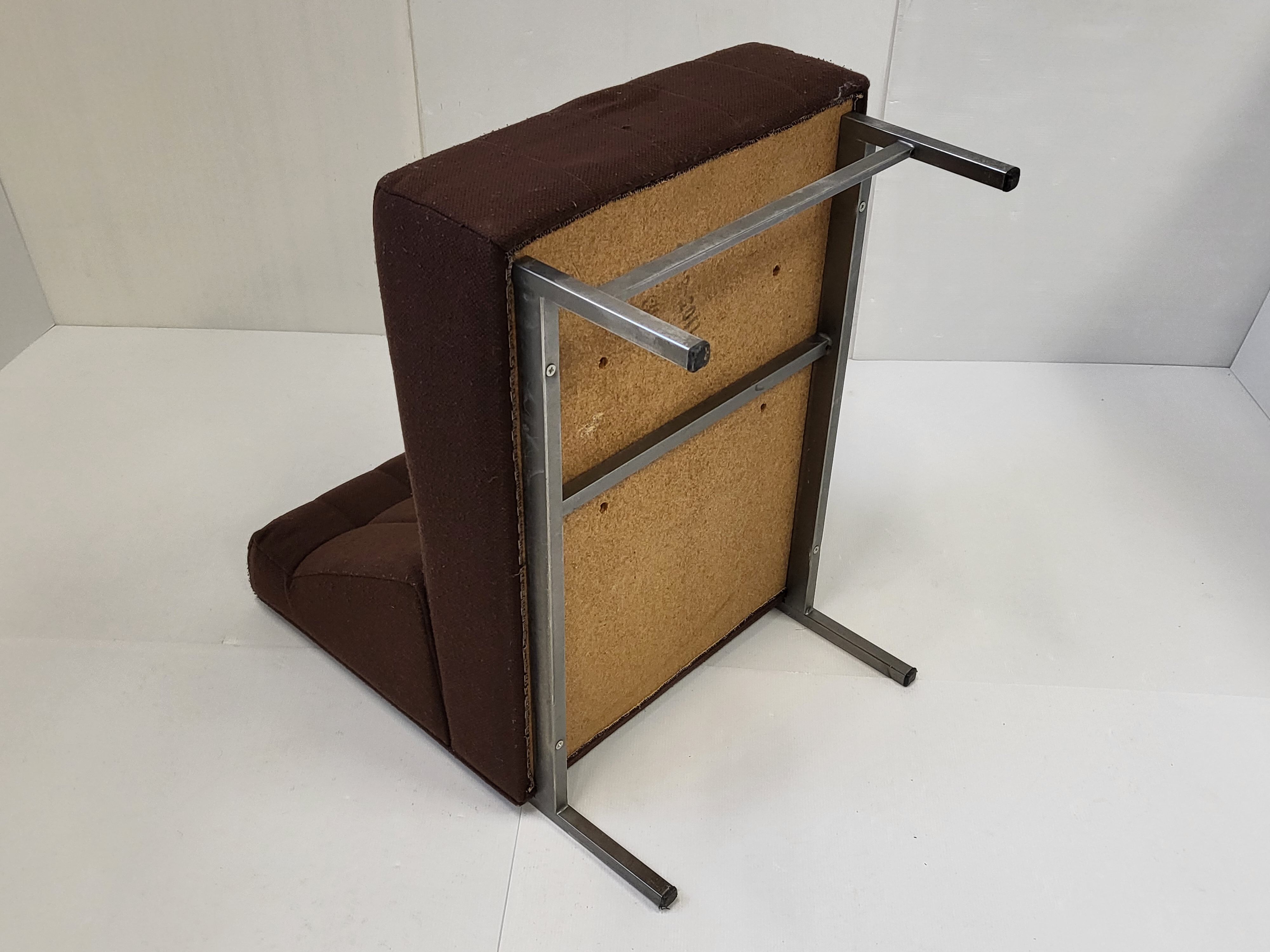 Vintage 1960s lounge chair