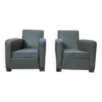Paire de fauteuils club en Skaï vert 1940
