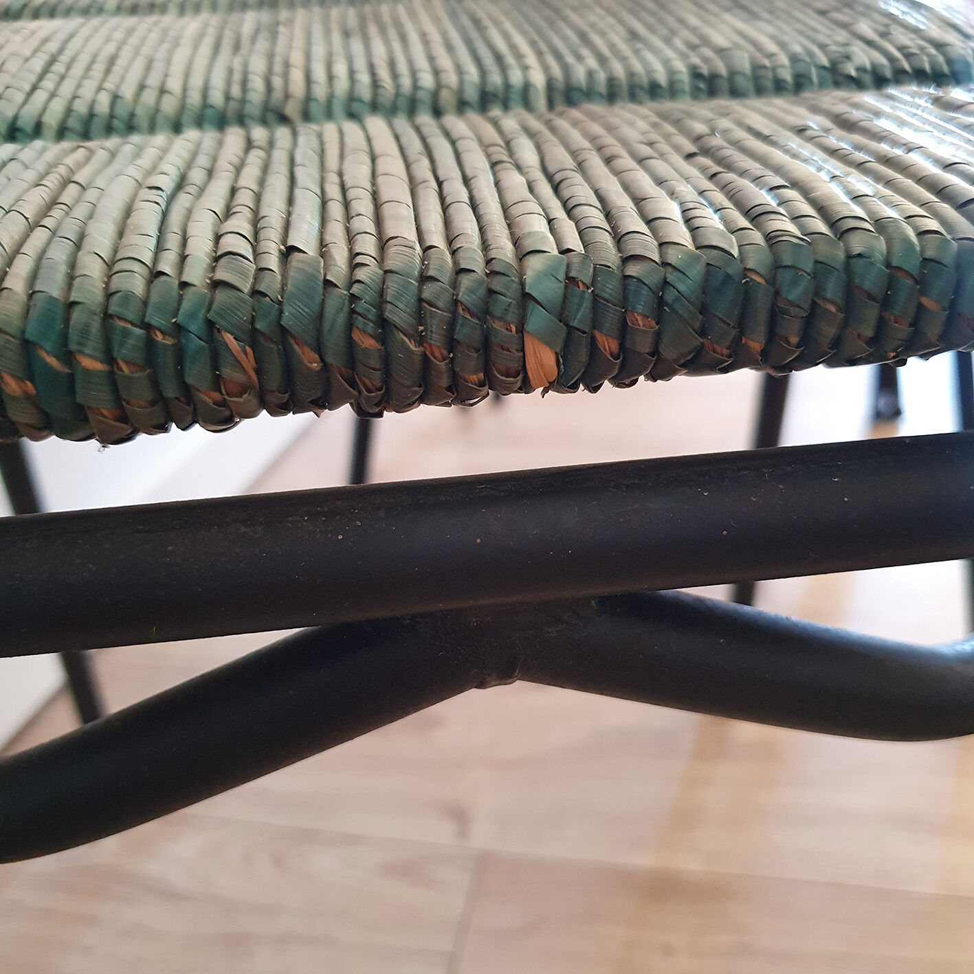 Pair of armchairs and vintage coffee table straw, wood and metal