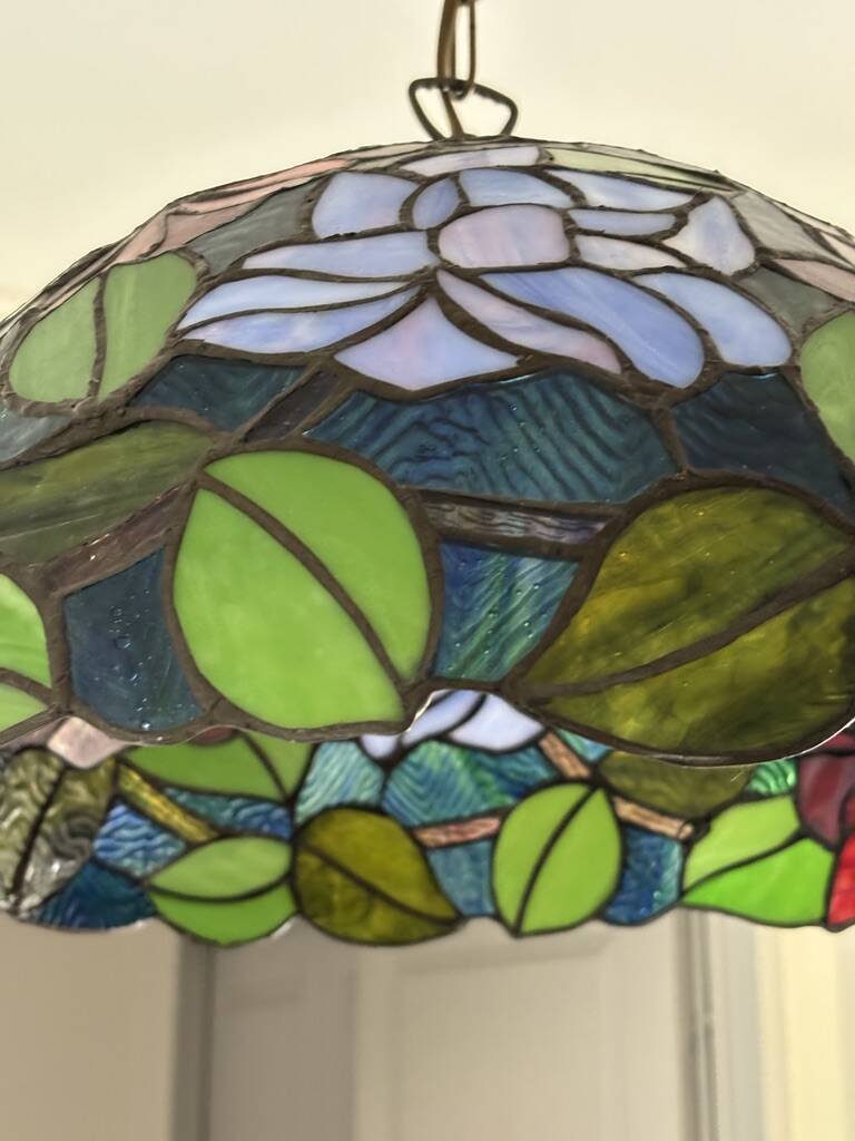 Tiffany-style floral stained glass pendant light in brass D40cm