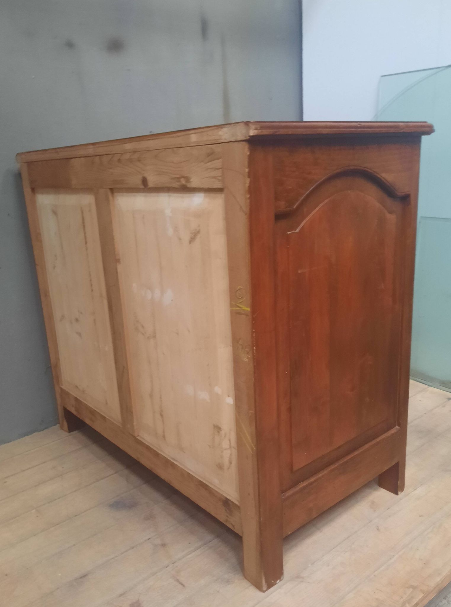 Louis XIV style commode in natural wood