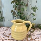 Set of 4 pitchers