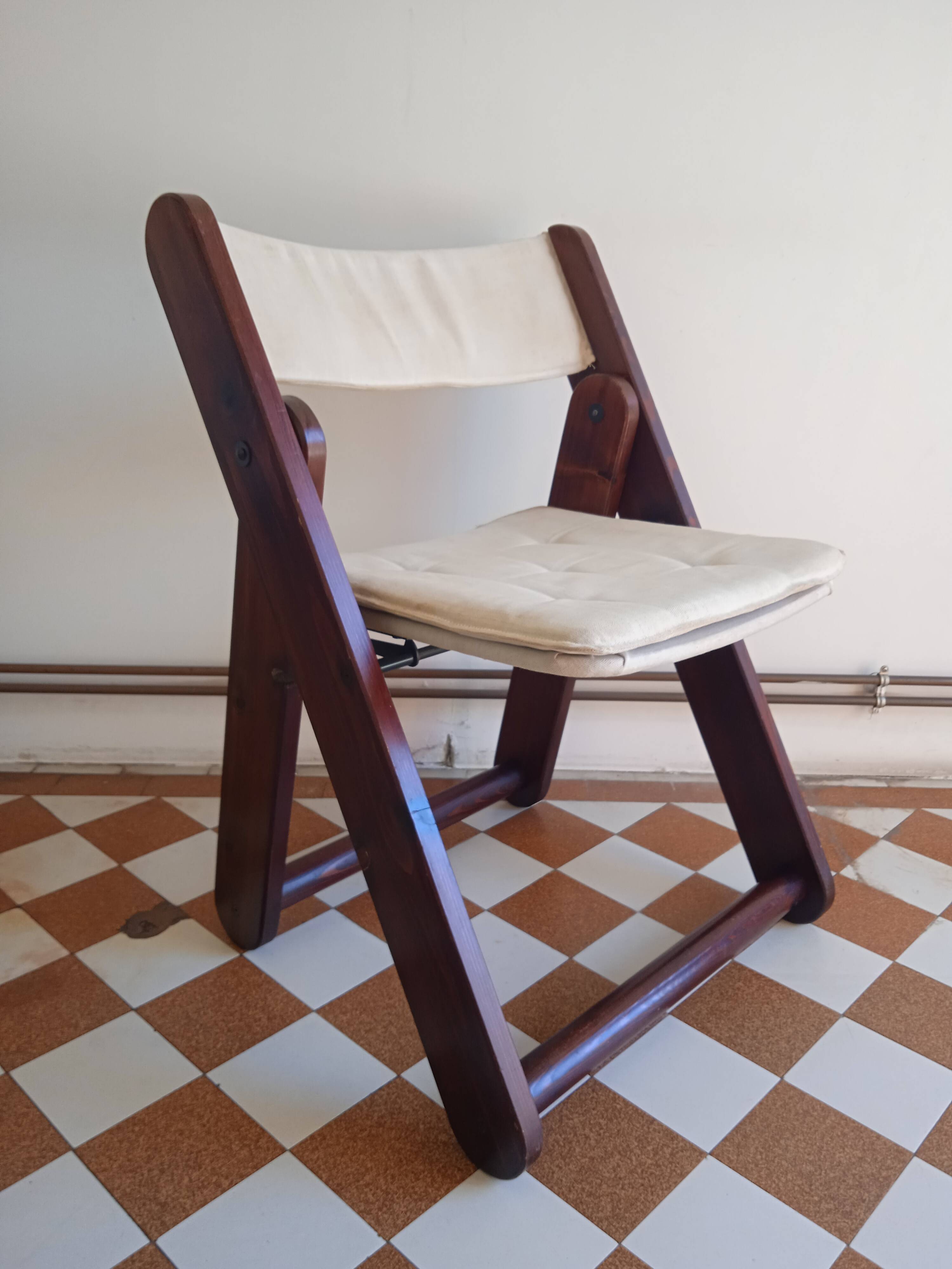 Set of 4 Kon-Tiki chairs