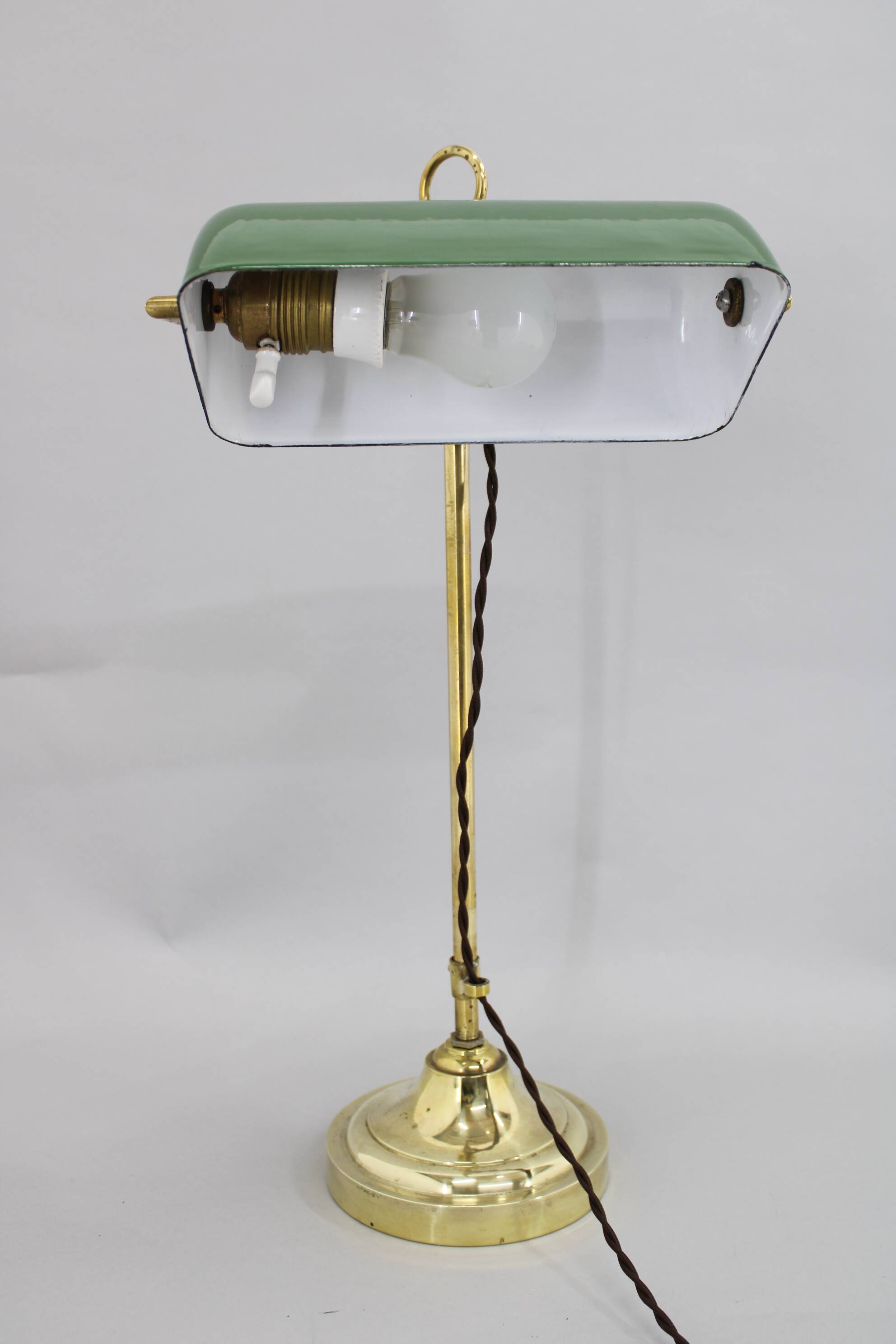 Lampe de table de banquier Art Déco en laiton des années 1930, Tchécoslovaquie