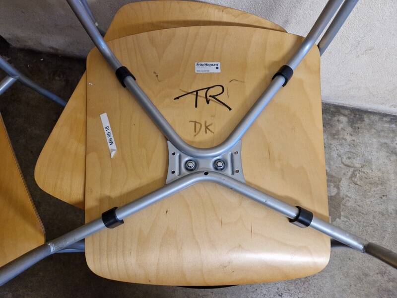 Vico Magistretti for Fritz Hansen - Set of 4 beech chairs MB9918